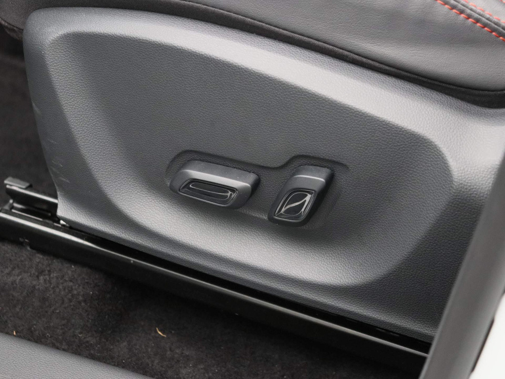 MG Zs-ev standard range luxury 50 kwh | wltp 320km | panorama/schuif-kantel