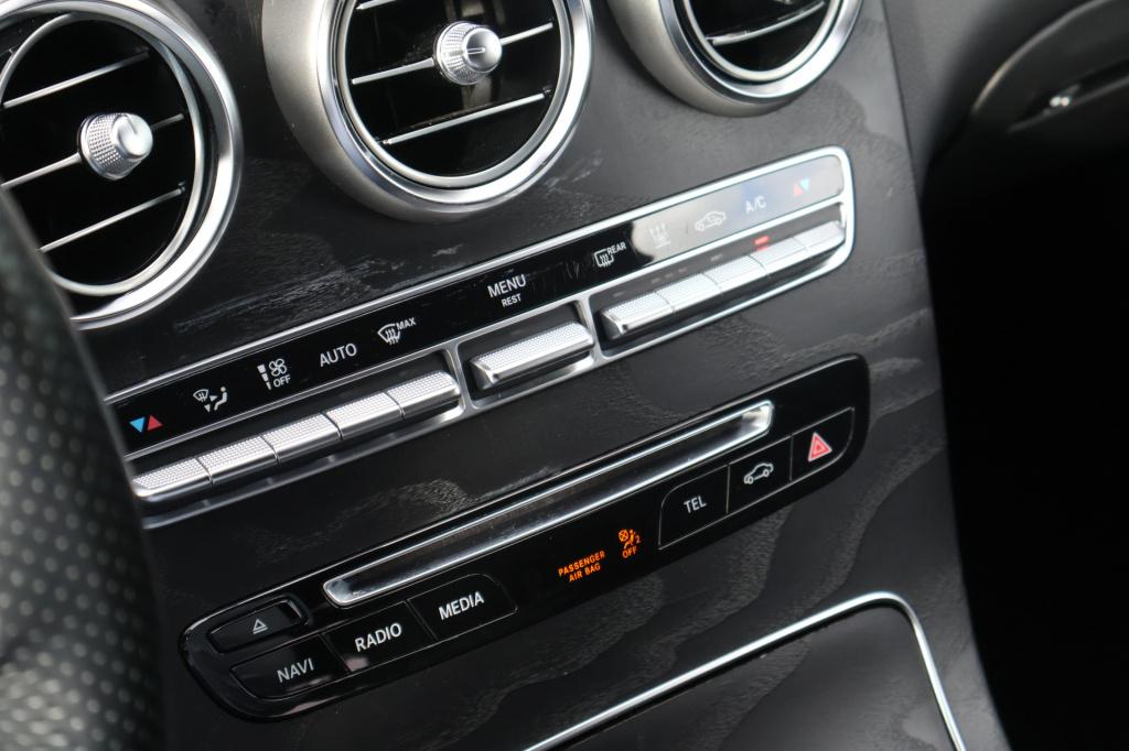 Mercedes-Benz Glc coupé 250 4matic l amg l burmerster l comand l wegklapbar