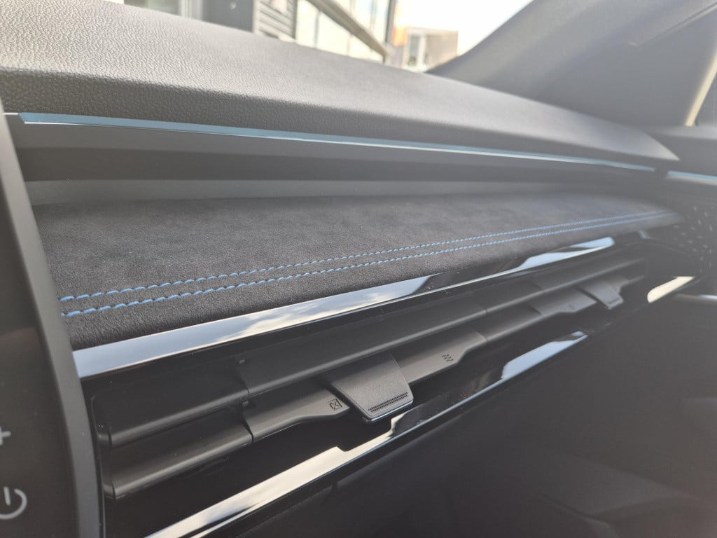 Renault Austral 1.2 e-tech full hybrid 200 iconic esprit alpine pack harman