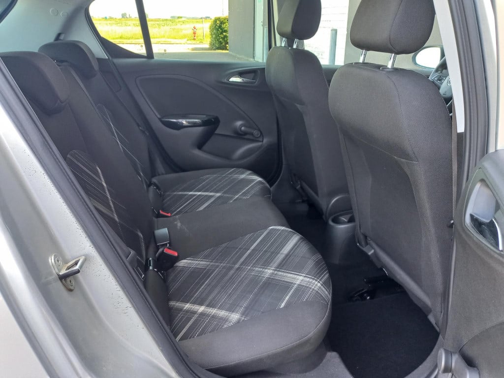 Opel Corsa 1.4 color edition | winterpakket | lmv | cruise | bluetooth