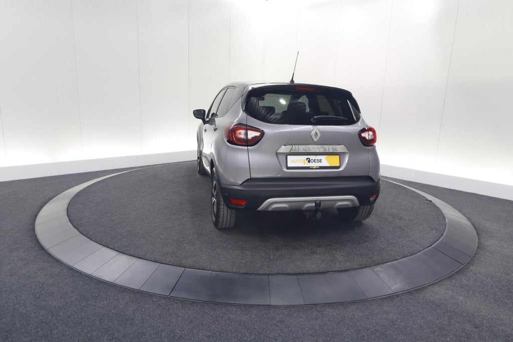 Renault Captur tce 90 intens | trekhaak | camera | navigatie | parkeersenso
