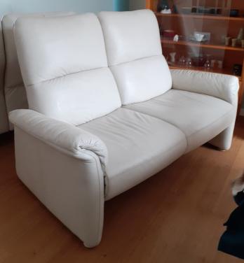 Crème-witte lederen Ergoline tweezitbank en comfortabele Montel fauteuil