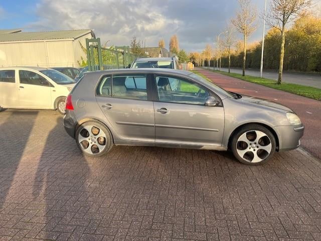 Volkswagen Golf 1.6 optive 3 koppeling kaopot