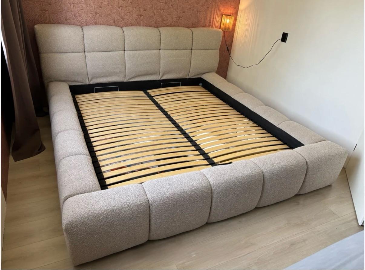 Cloudbed zo goed als nieuw zonder matras