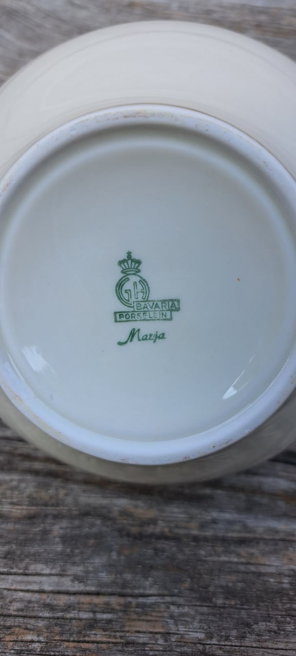 Servies 12 delig BAVARIA Porselein Marja