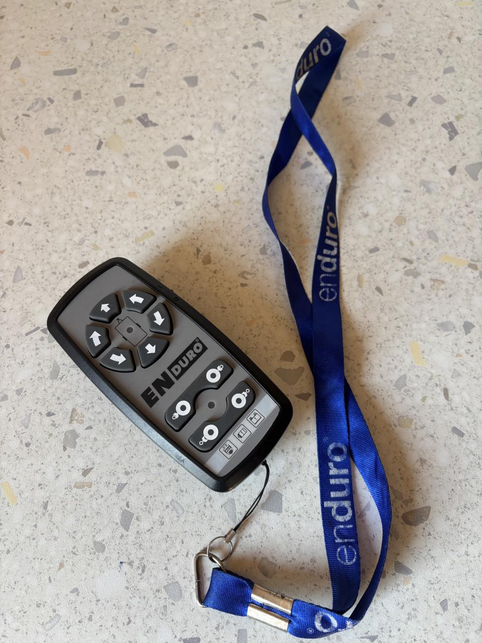 Bürstner 390 TN Fun, Mover, XL voortent + luifel, lichtgewicht, vast bed