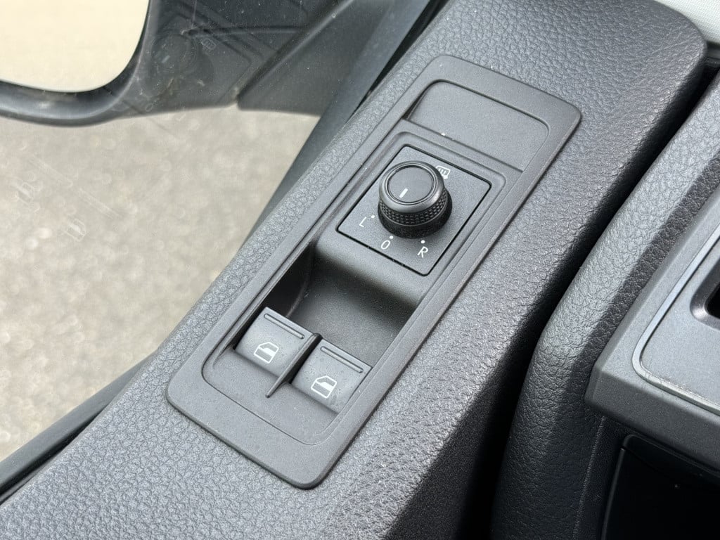 Volkswagen Transporter 2.0 tdi l2h1 comfortline | nl-auto | airco | cruisec