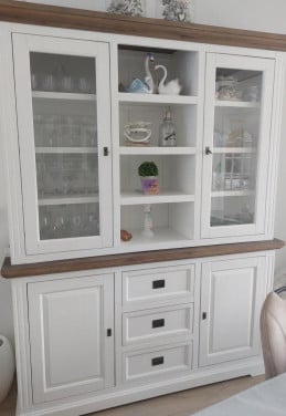Kast en tafels