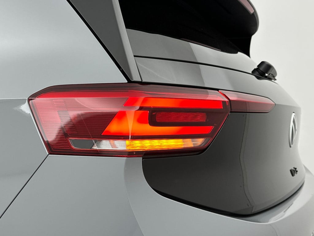 Volkswagen Id.3 limited edition 52 kwh accu. 125 kw / 170 pk hatch