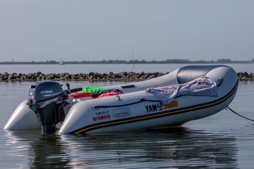 Yamaha Buitenboordmotor 6 pk en Yamaha Rubberboot