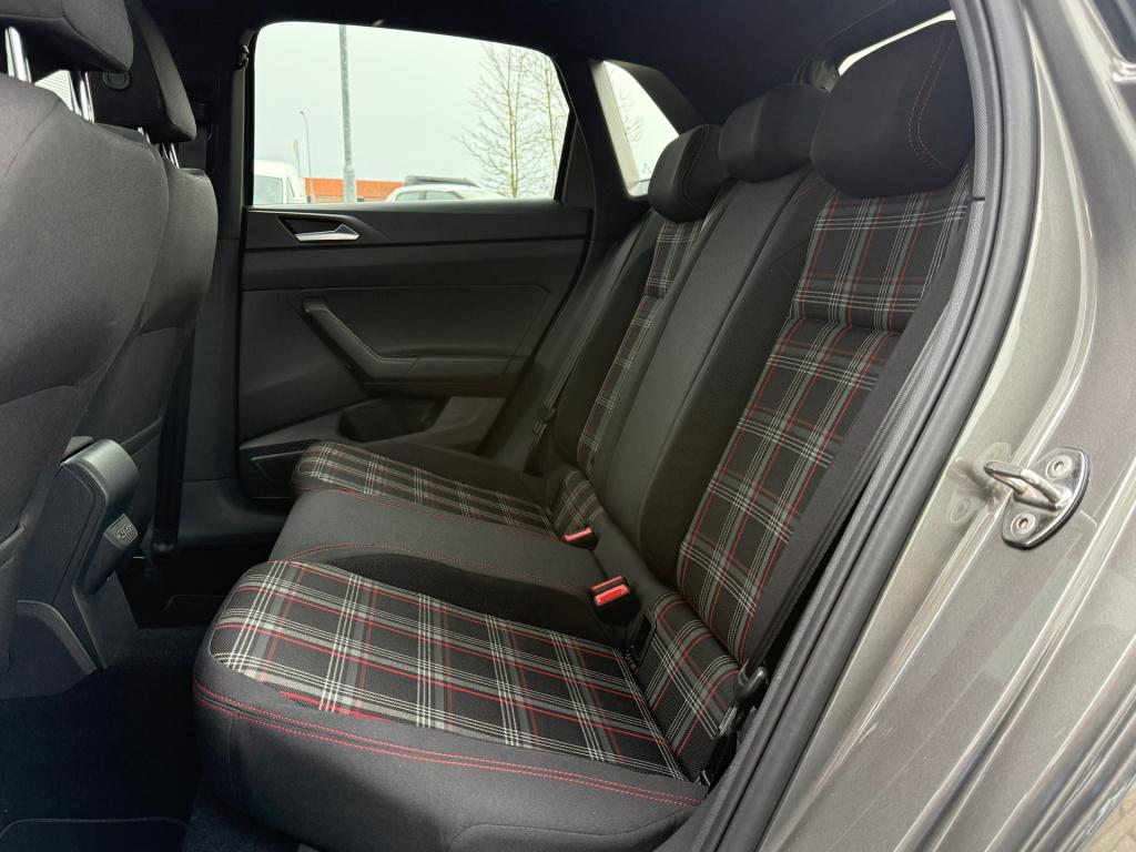 Volkswagen Polo 2.0 tsi gti dsg
