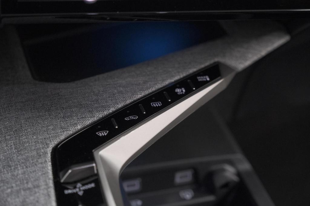 Peugeot 5008 1.2 hybrid 136 gt 7p | adaptieve cruise control | camera | ele