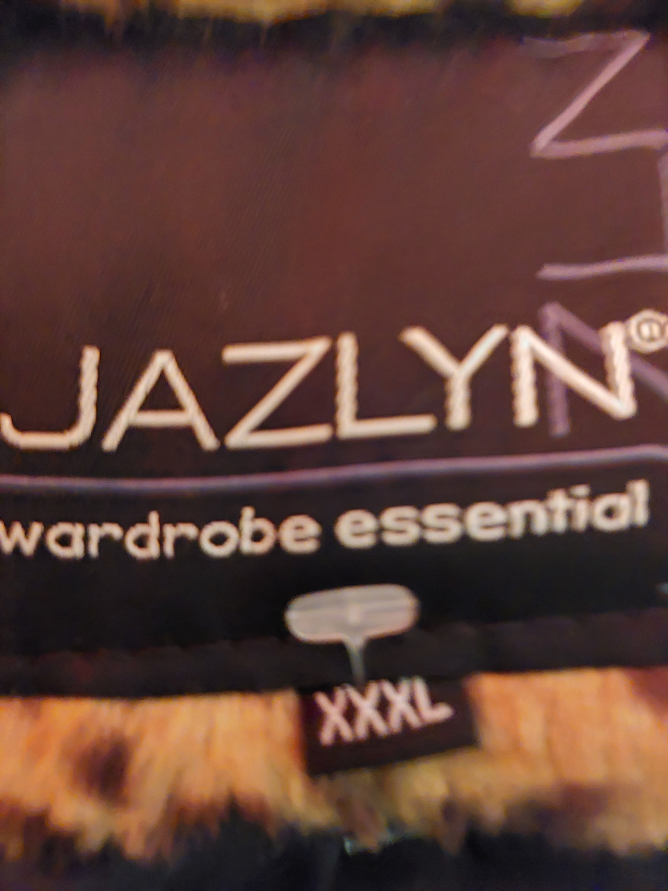 Te  koop  mooie   dames   jas