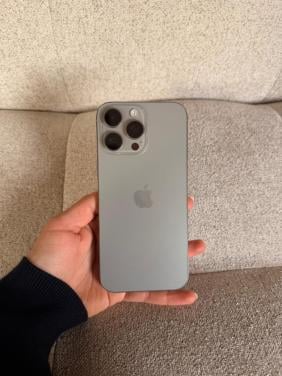 IPhone 16 pro max (grijs)  256 GB