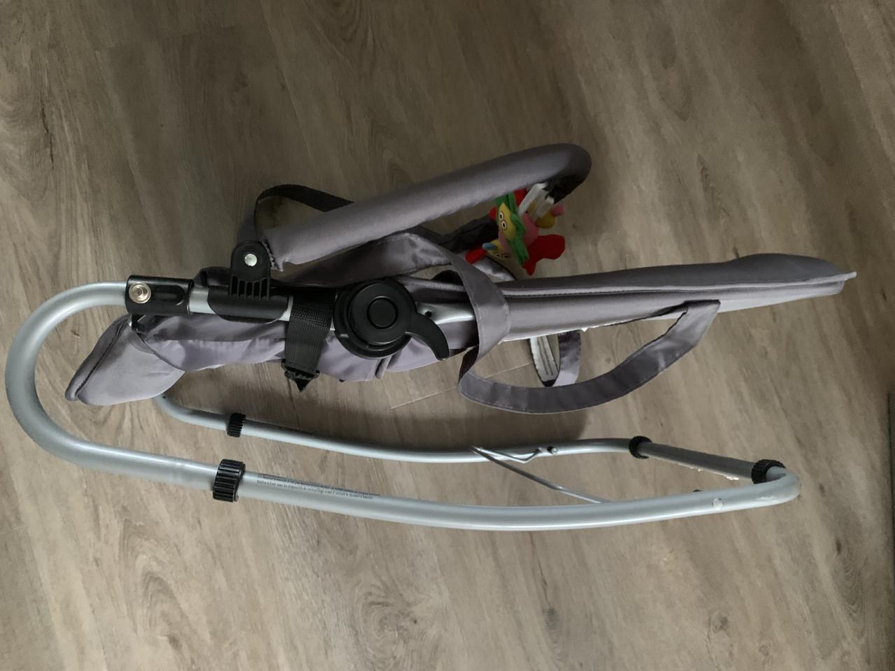 Topmark Wipstoeltje kan in lig en zit stand