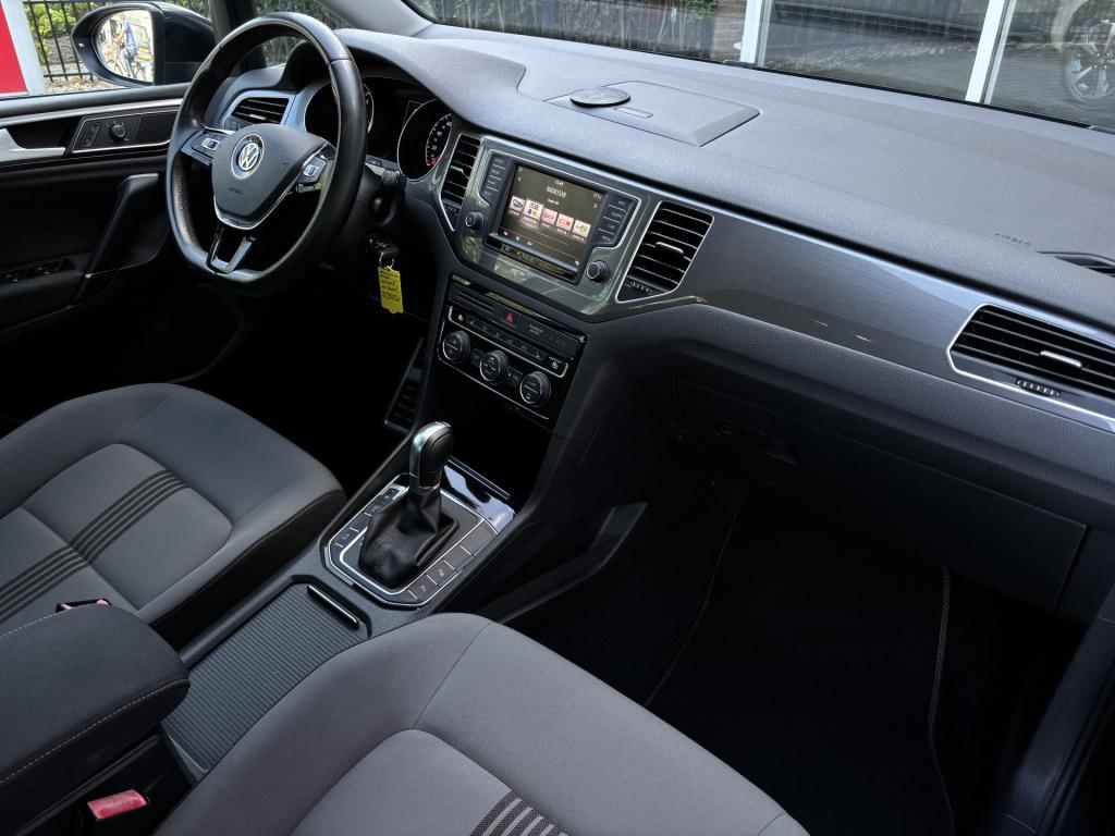 Volkswagen Golf Sportsvan automaat 1.4 tsi connected series
