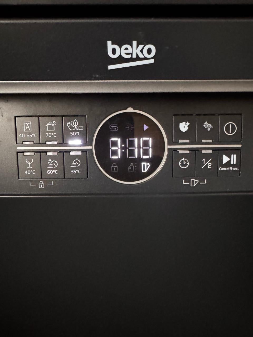 Beko vrijstaande vaatwasser BDFN26430A