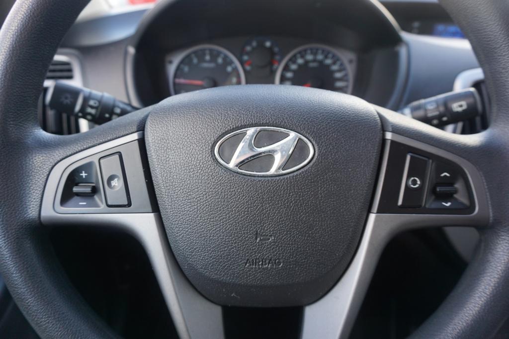 Hyundai I 20 1.2i i-motion airco / elektr. ramen /