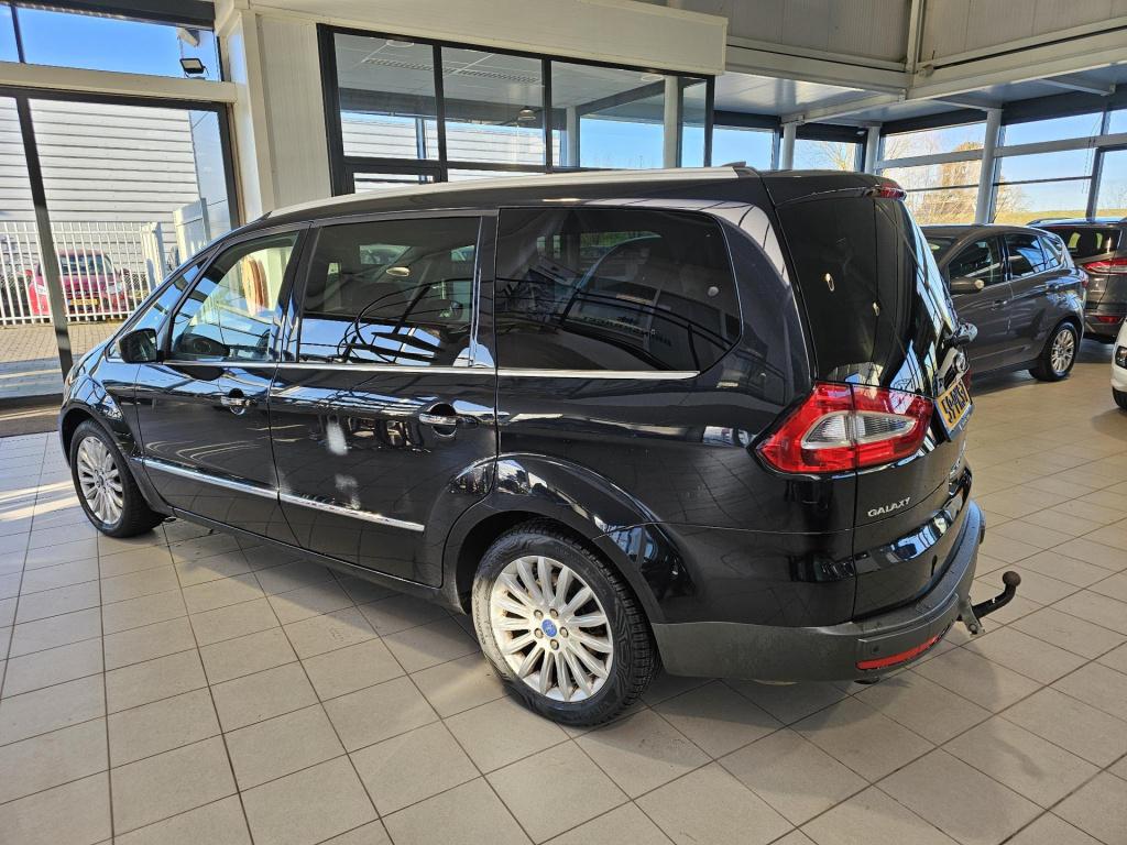 Ford Galaxy 1.6 scti titanium