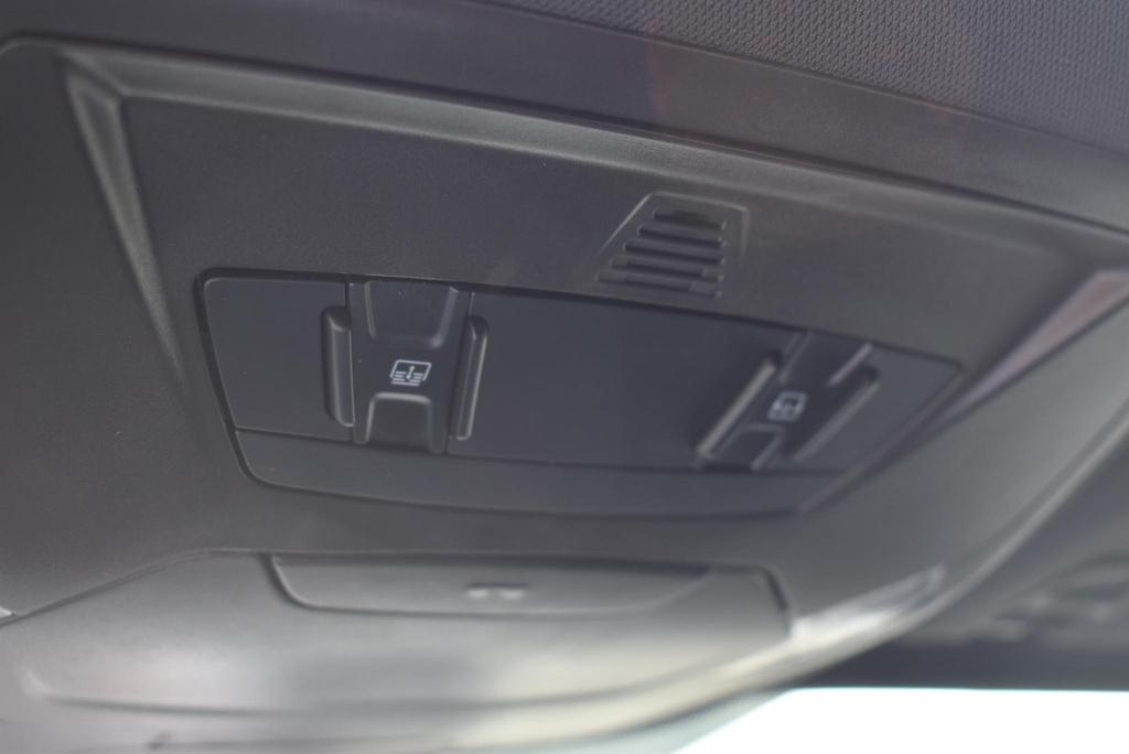 Ford Kuga 1.5 ecoboost st line | automaat | panoramadak | climate control |