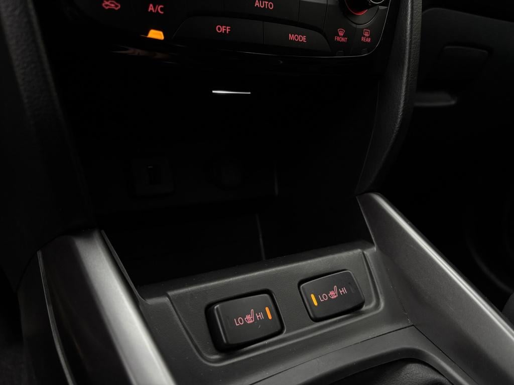 Suzuki Vitara 1.4 boosterjet style smart hybrid