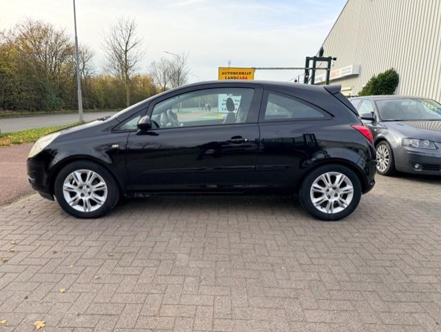 Opel Corsa 1.4-16v business