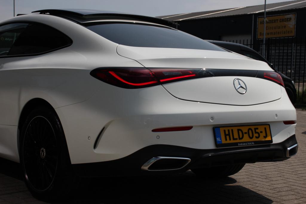 Mercedes-Benz Cle coupé 200 amg line | pano. dak | night pakket |