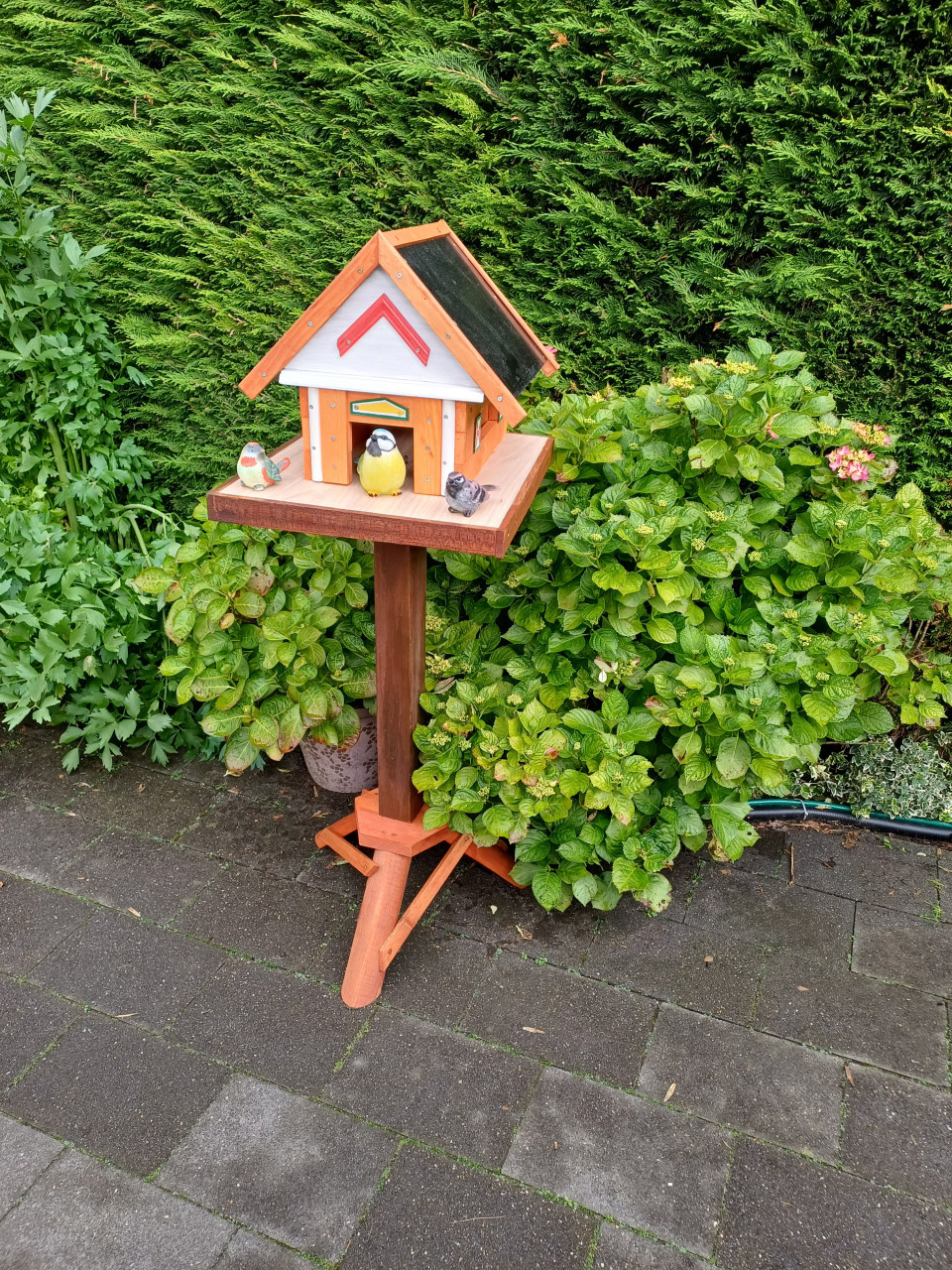 Vogelhuisjes , Nestkastjes , Voederplateaux  zie Foto's v.a 15,-