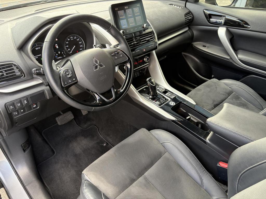 Mitsubishi Eclipse Cross 2.4 phev intense+