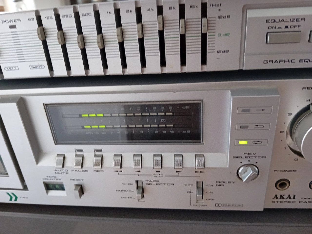 Vintage akai CS-F33R cassettedeck.