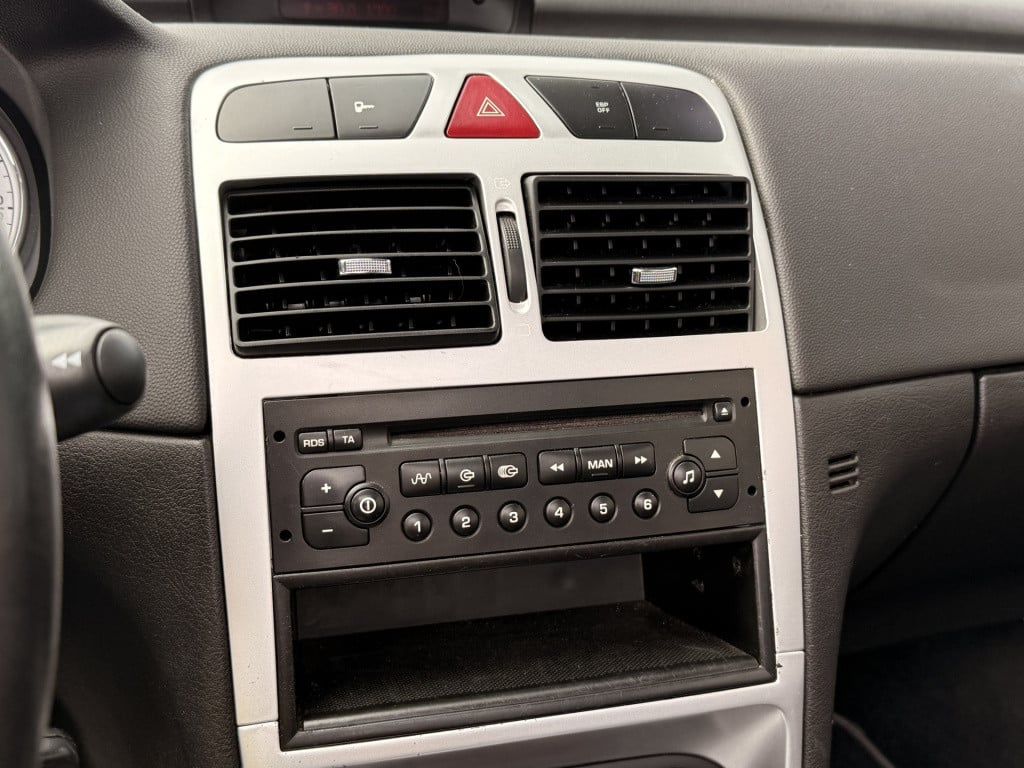 Peugeot 307 cc | airco | leder | stoelverwarming | 2.0-16v