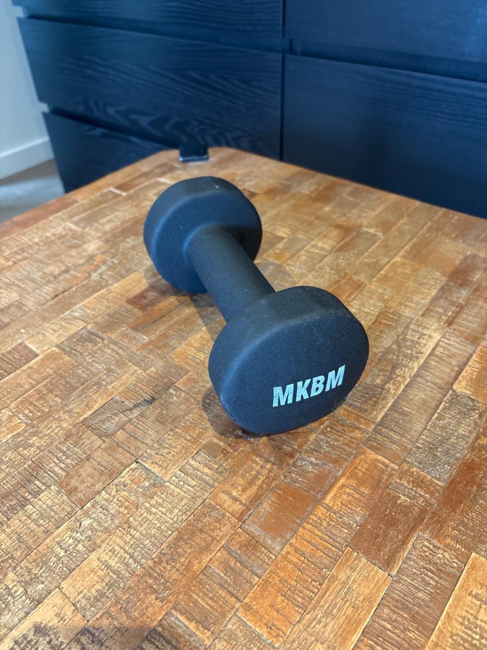 Dumbell van MKBM 5 kilo.