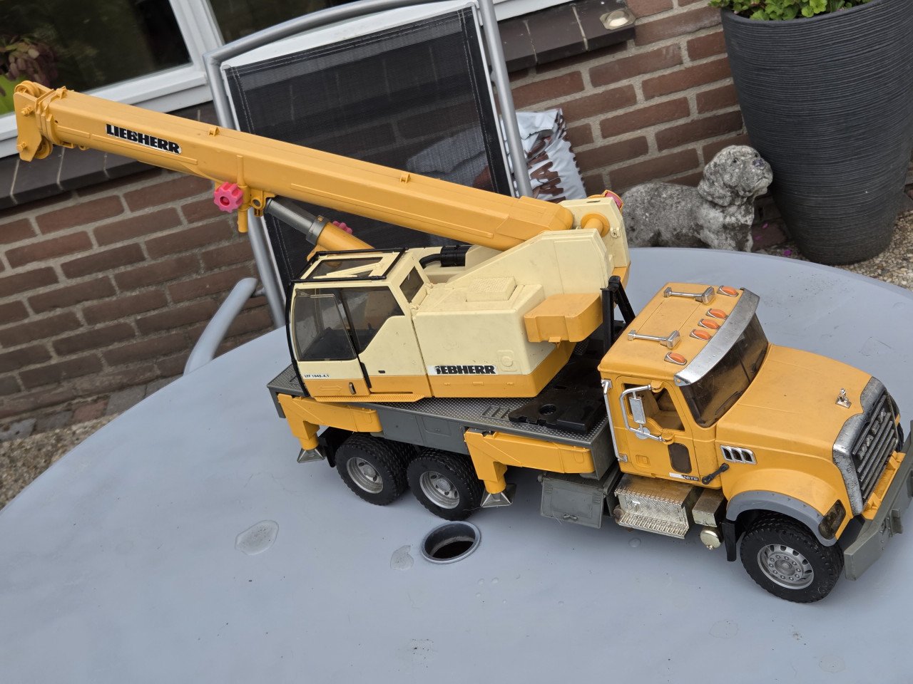 Bruder Mack kraanwagen