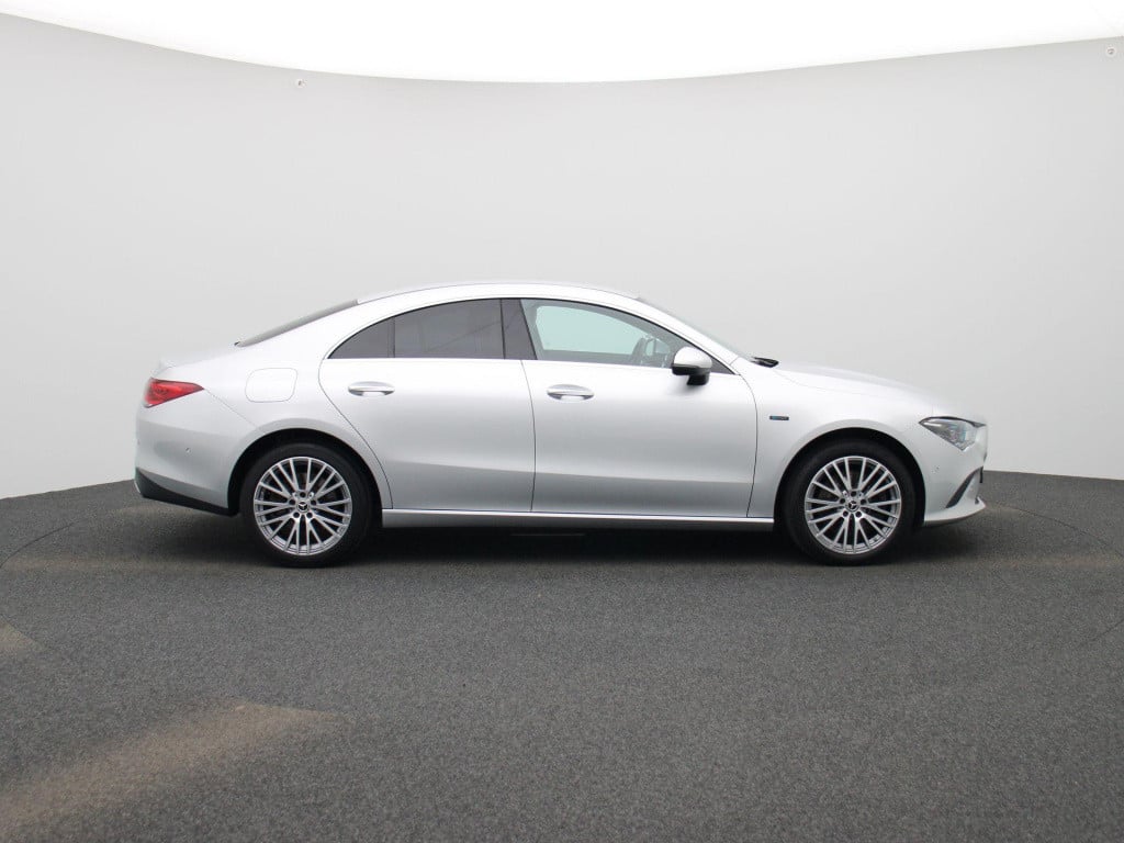 Mercedes-Benz Cla 250 e business solution luxury limited | automaat | lmv |