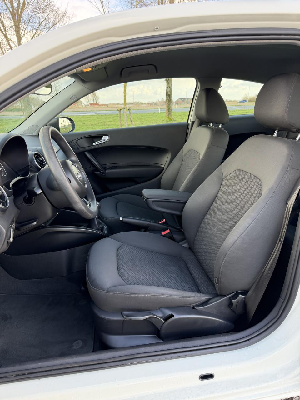 Audi A1 1.2 Tfsi 63KW 2011 Wit