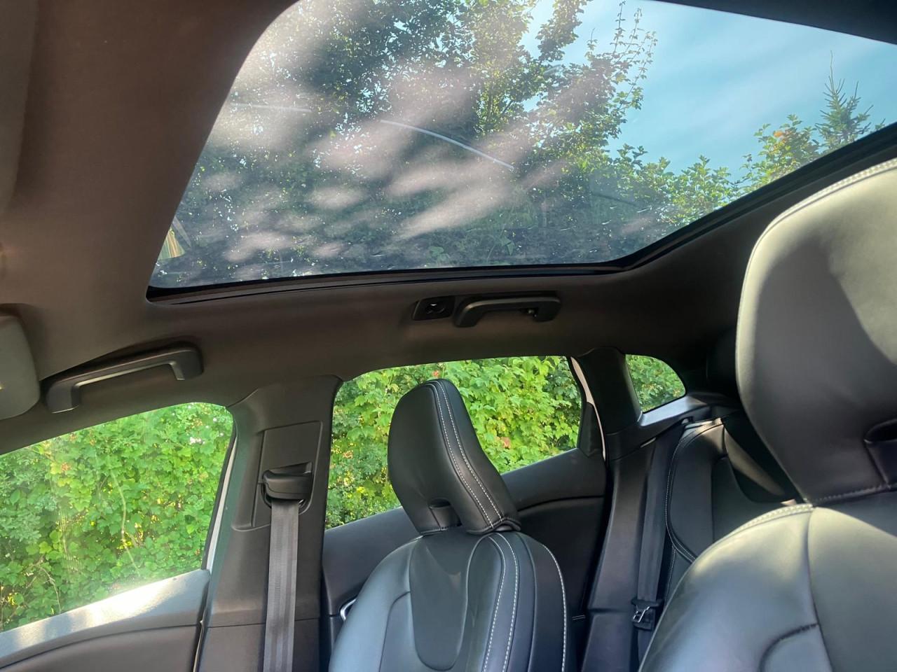 Volvo V40 2.0 T4 R-Design Automaat