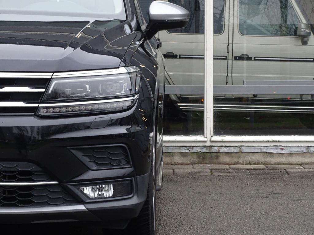 Volkswagen Tiguan Allspace 2.0 tsi 4motion highline business r 7p. automaat