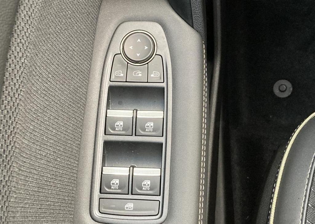 Renault Symbioz 1.8 e-tech full hybrid 160 iconic - demo  / pack light & so