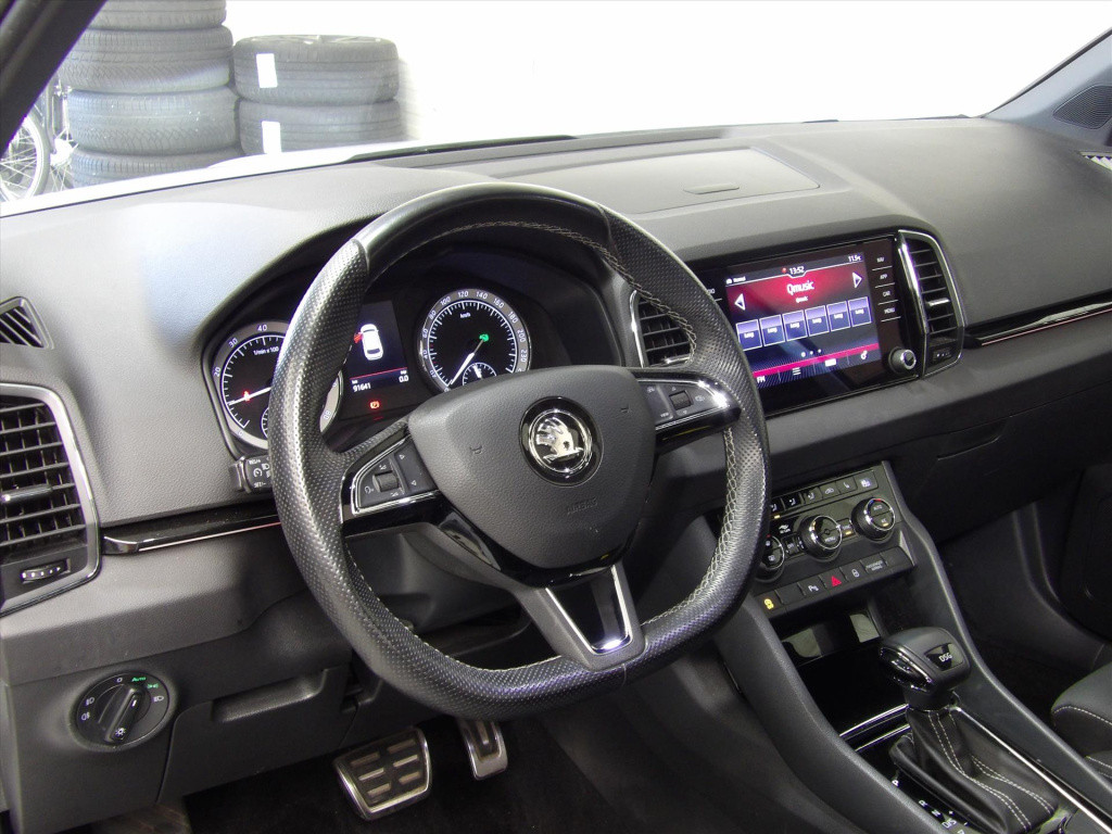 Skoda Karoq 1.5 tsi act greentech 150pk dsg-7 sportline business