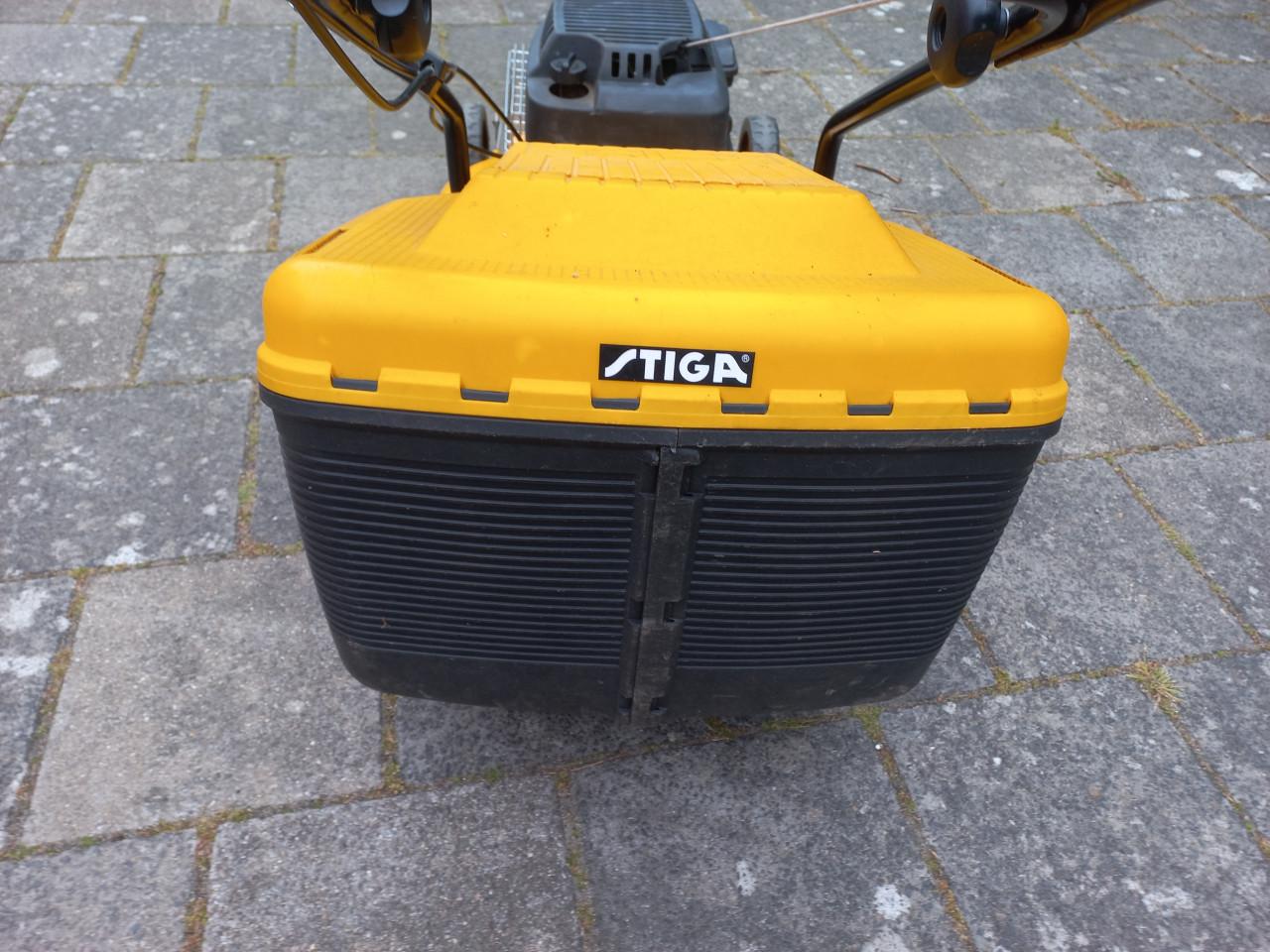 Stiga grasmaaier
