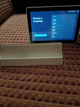 Eufy smart display e10