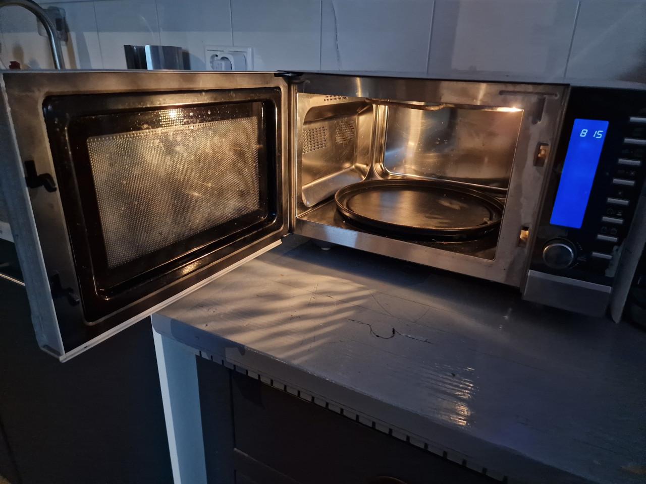 Combie magnetron