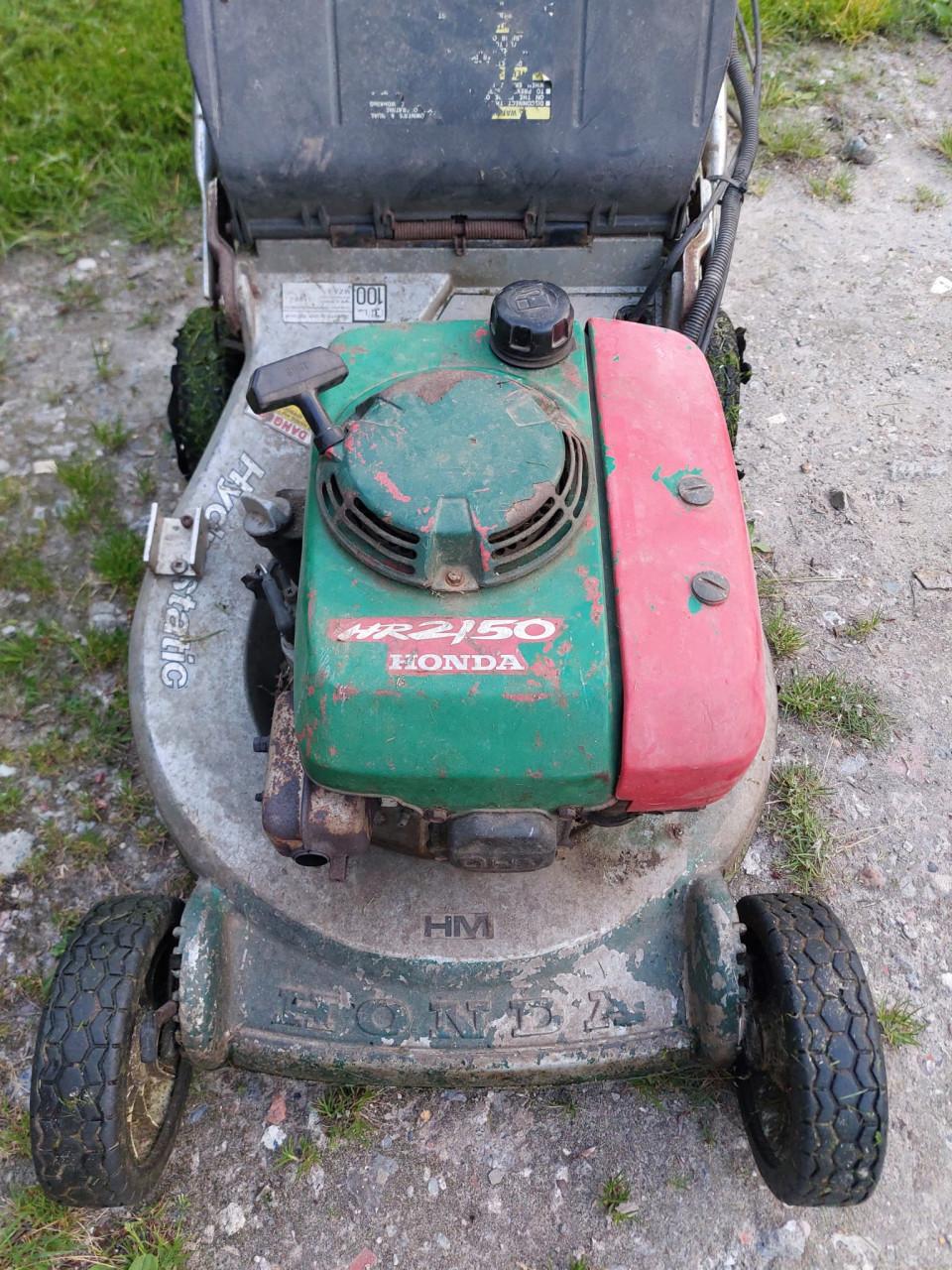 2x Honda grasmaaier voor onderdelen