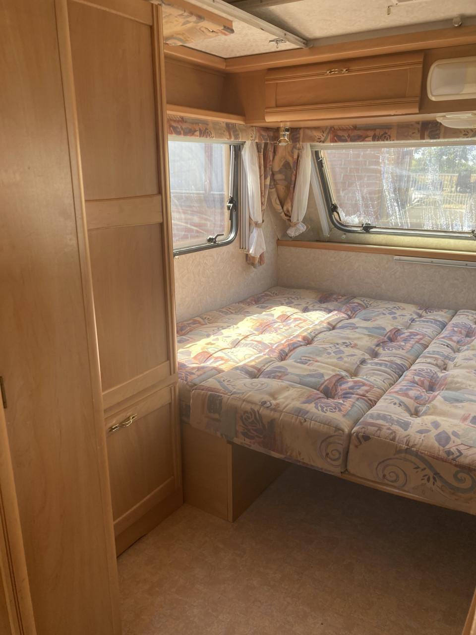 Rapido 39T uit 1999 | Eigen kenteken | Lichtgewicht Caravan!