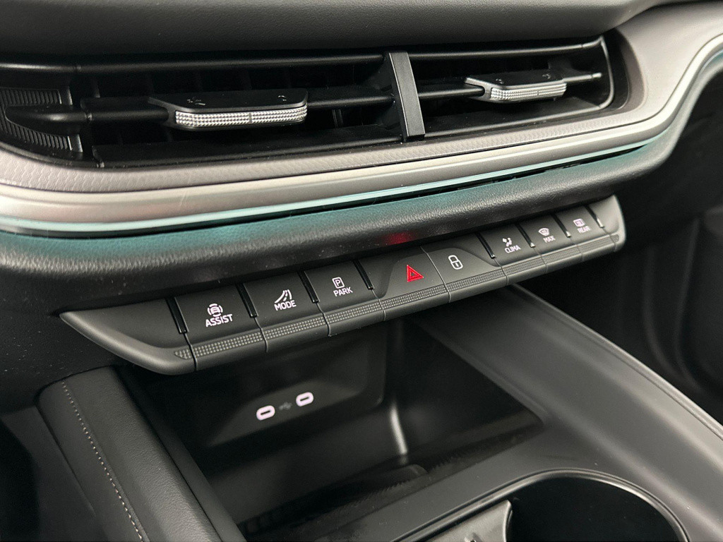 Skoda Enyaq Iv business edition elektromotor 210 kw / 286 pk suv