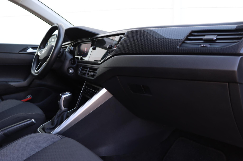 Volkswagen Polo 1.0 tsi life business