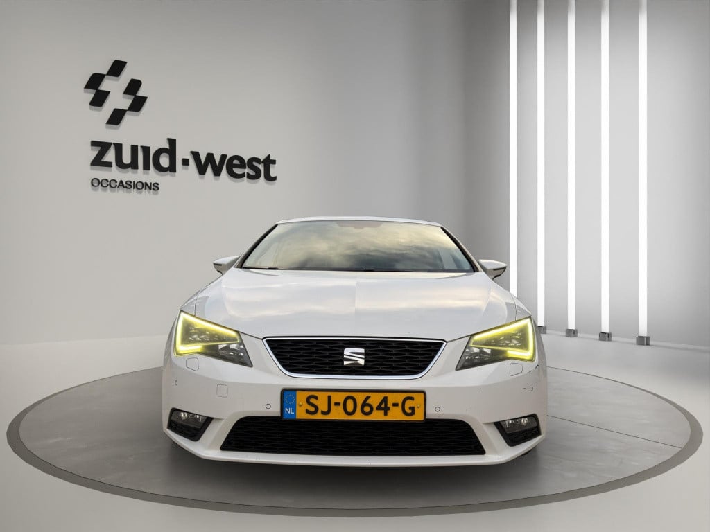 Seat Leon 1.2 tsi style led stoelverwarming pdc
