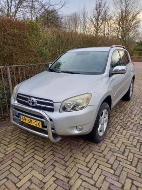 Toyota RAV4 2.0 16V  Vvt-i Executive