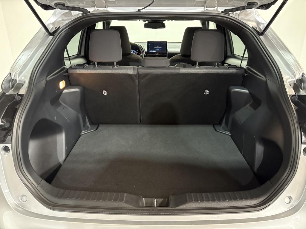 Toyota Yaris Cross 1.5 hybrid 115 first edition | bsm | pdc |