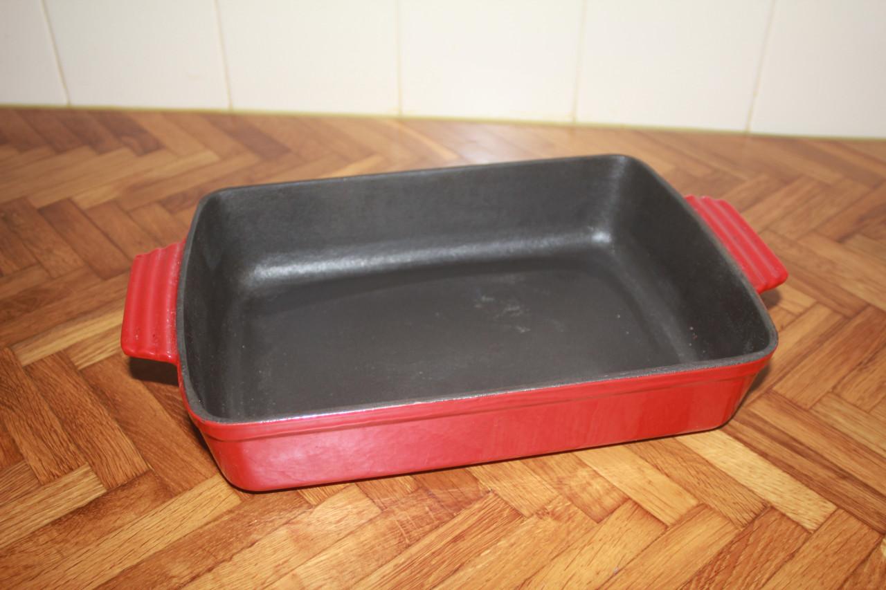 Gietijzeren wok of braadslee